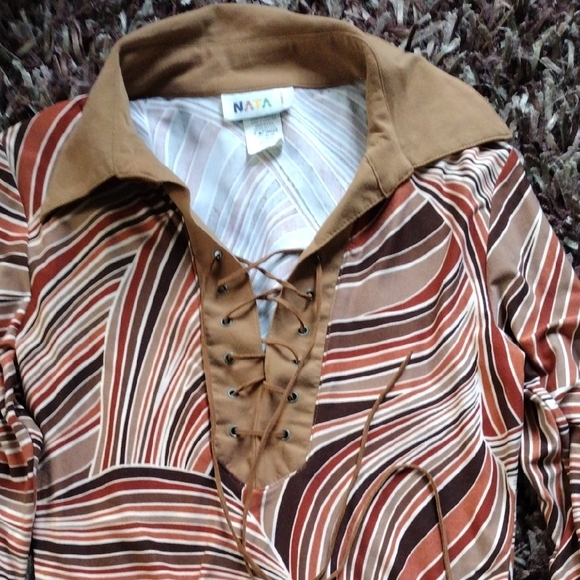 Women's Vintage Retro 70s Vibe Brown and Tan Fitted Shirt Sm - Picture 2 of 5